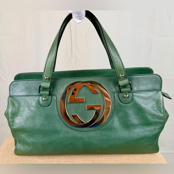 Gucci Handbags - Gucci Green Leather Shoulder Bag with Gold Logo
